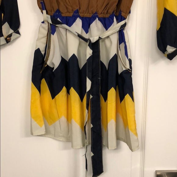 Mini dress - Picture 3 of 6